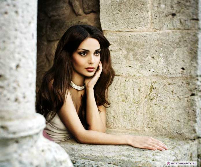 Красивые девушки армянки 