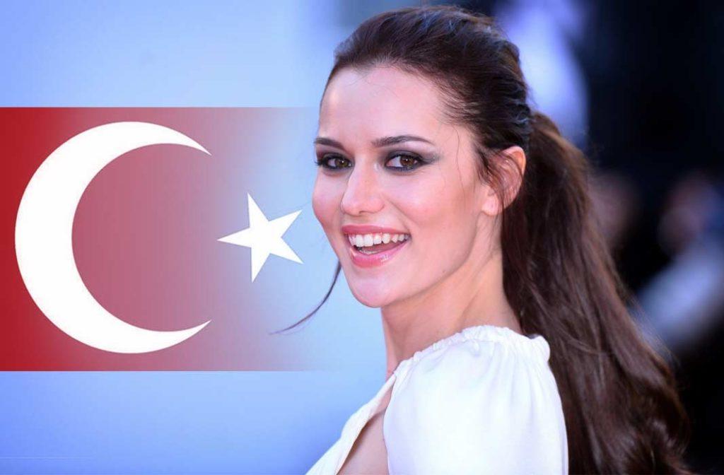 Турецкая актриса бюшра айайдын фото