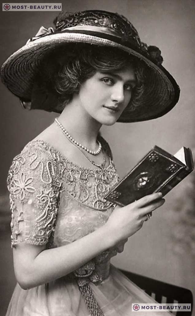 Лили Элси. Фото сделано более 100 лет назад