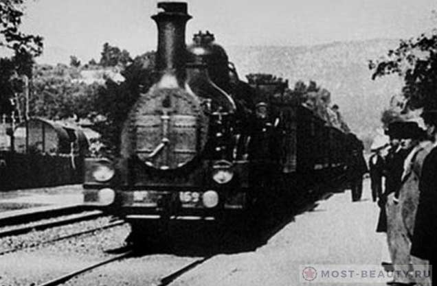 Самые популярные исторические фильмы: Прибытие поезда