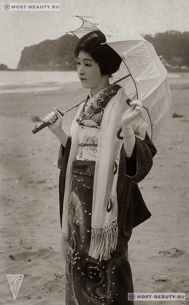 Японка. Фотография сделана более 100 лет назад