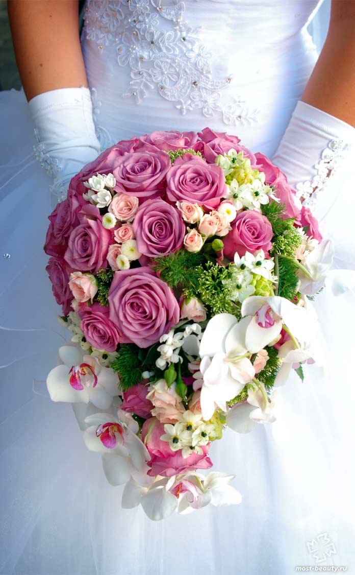 Красивый букет свадебных цветов. CC0