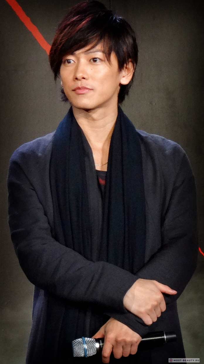 Японские актеры мужчины список с фото молодые