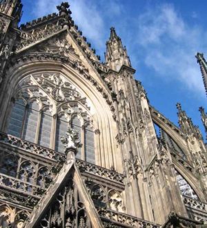 20 красивейших готических зданий со всего мира