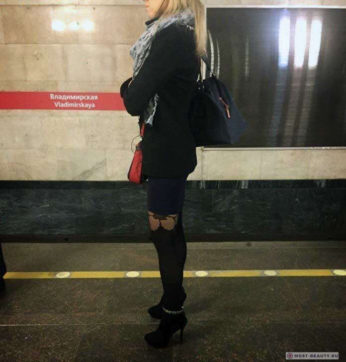 Более 100 убойных фото модниц в метро: Красивые колготки