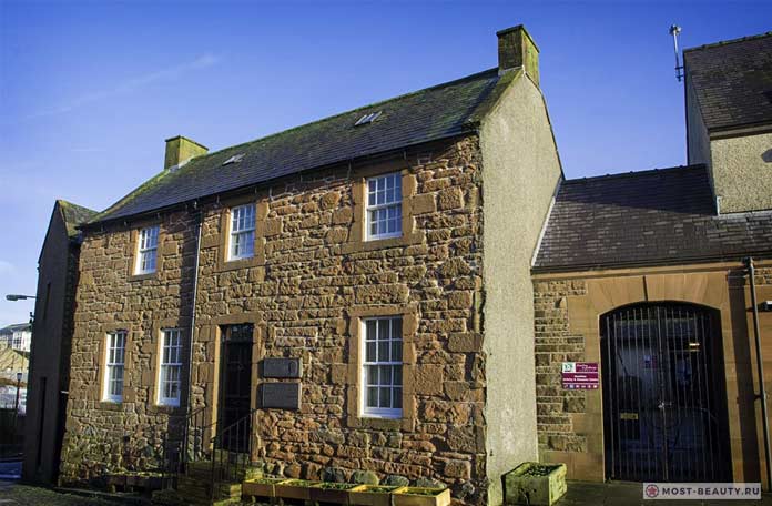 12 достопримечательностей Шотландии: Дом Бёрнса