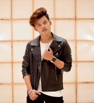 ТОП-10 самых красивых блогеров в TikTok