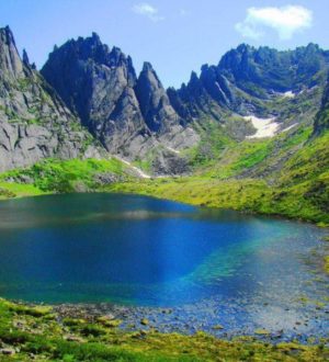 ТОП-10 самых красивых соленых озер России