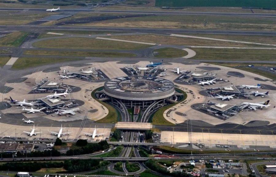 Международный аэропорт Шарля-де-Голля в Париже (Франция)