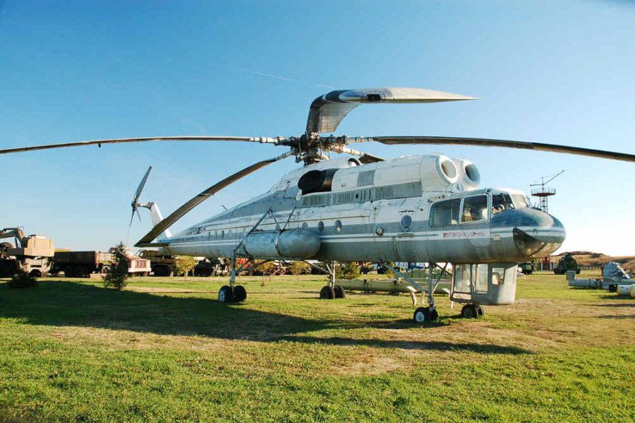 вертолет Ми-10