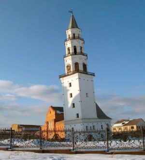 Самые знаменитые падающие башни в мире